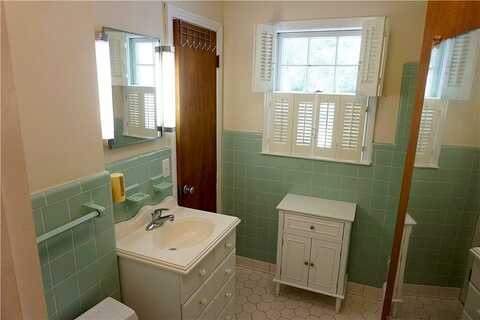 Richmond, WAYCROSS, GA 31501