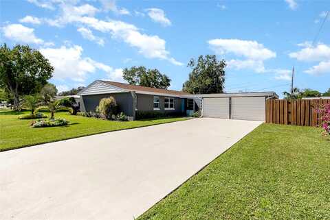 Brewster, ROCKLEDGE, FL 32955