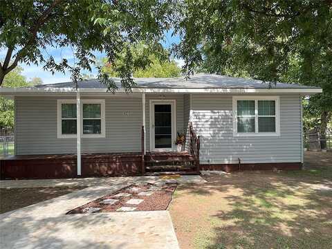College, BURKBURNETT, TX 76354