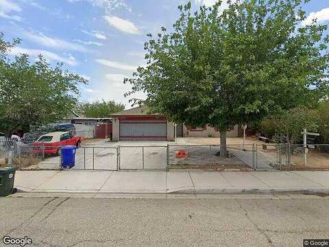 Lawson, ADELANTO, CA 92301
