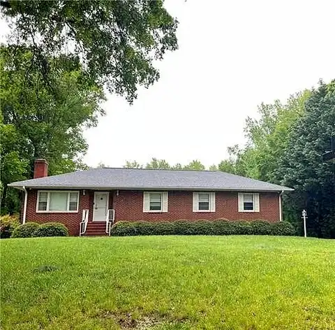 Falcon, MECHANICSVILLE, VA 23116