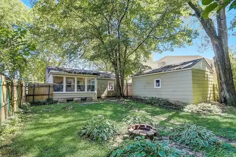 Gordon, MONONA, WI 53716
