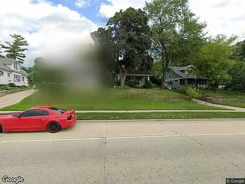 Delafield, WAUKESHA, WI 53188