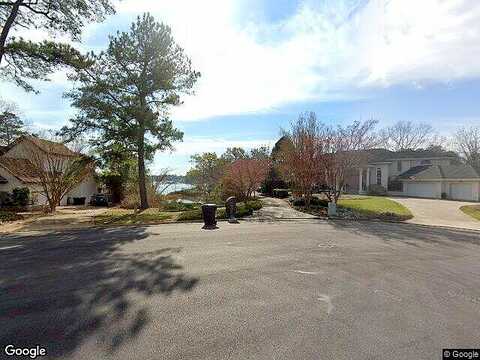 Nine Elms, VIRGINIA BEACH, VA 23452