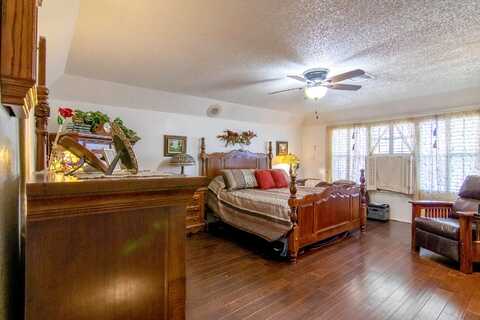 Bay City, EL PASO, TX 79936