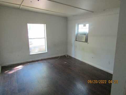Mayhew, TALLAHASSEE, FL 32304