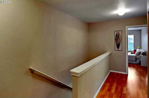 Station, BEAVERTON, OR 97006