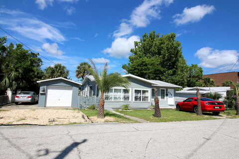 Holly, DAYTONA BEACH, FL 32117