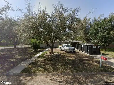 Oak, MISSION, TX 78572