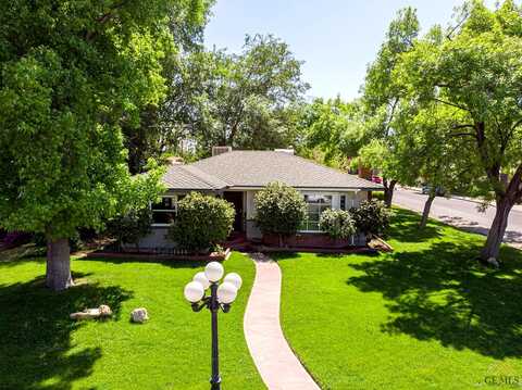 3Rd, BAKERSFIELD, CA 93304