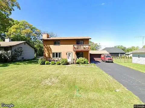 Swallow, TWIN LAKES, WI 53181