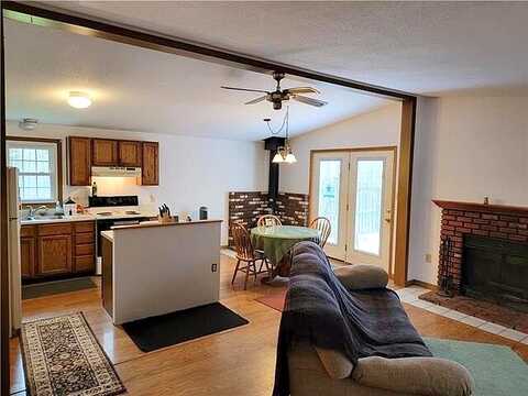 Lake, LEHIGHTON, PA 18235