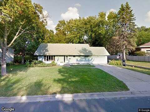 Julianne, MINNEAPOLIS, MN 55427