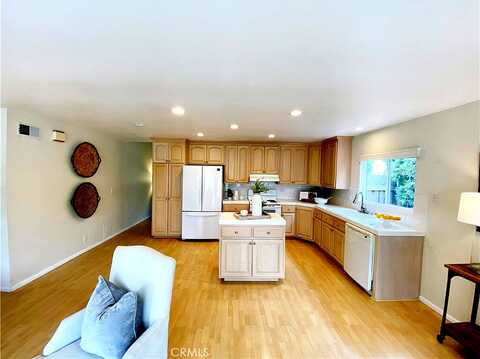 Jaluit, CYPRESS, CA 90630