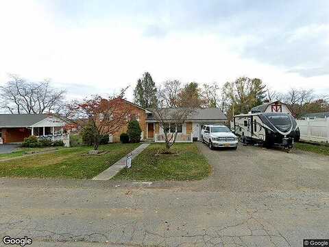 Betty, CHRISTIANSBURG, VA 24073