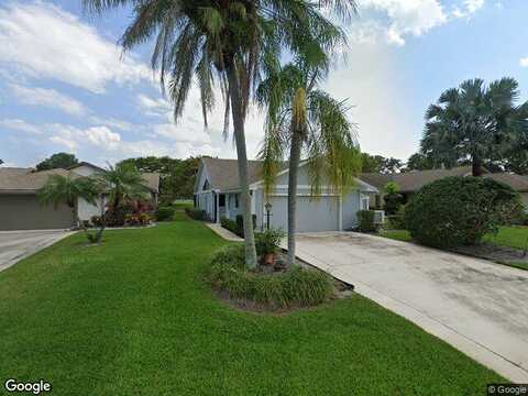 Tory, HOBE SOUND, FL 33455