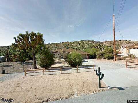 Navajo, YUCCA VALLEY, CA 92284