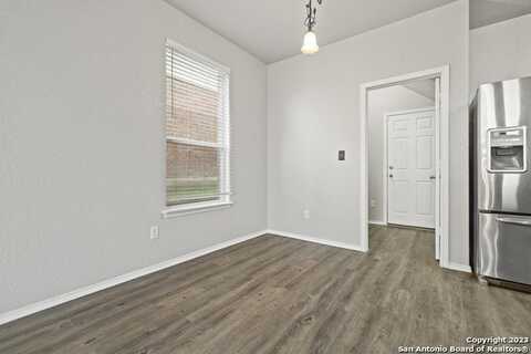Mentone, SAN ANTONIO, TX 78253
