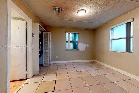 42Nd, MIAMI, FL 33142