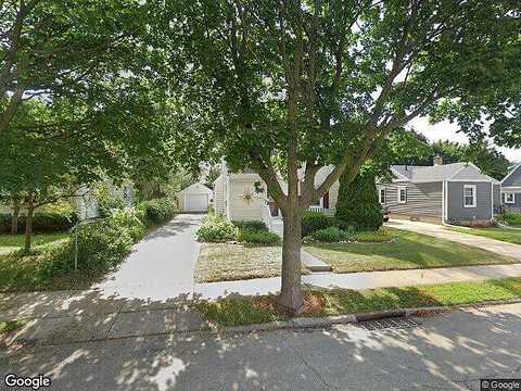 Washington, WAUKESHA, WI 53188