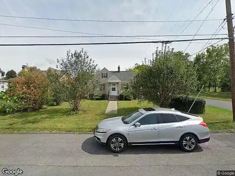 Charlotte, WAYNESBORO, VA 22980
