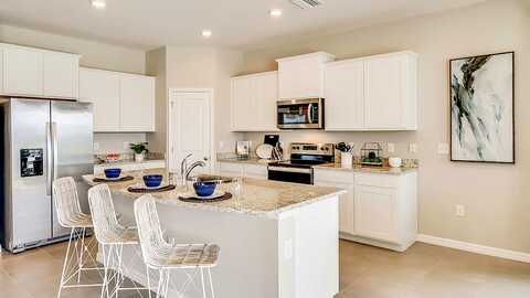 5Th, BRADENTON, FL 34212