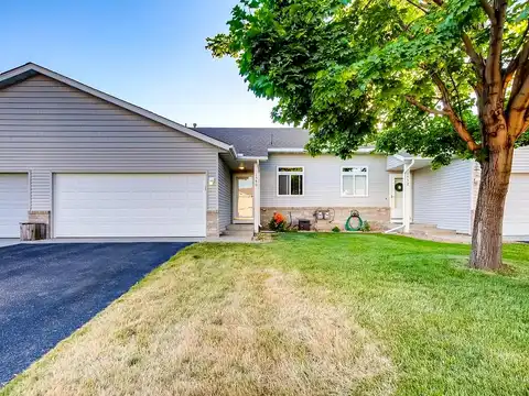 Chartreux, SHAKOPEE, MN 55379