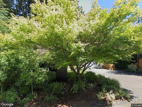 Lund, LAKE OSWEGO, OR 97034