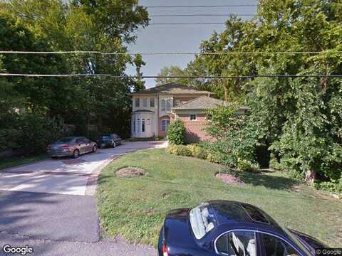 Pine Crest, MC LEAN, VA 22101