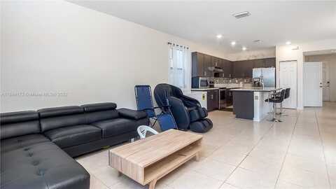 110Th, HIALEAH, FL 33018