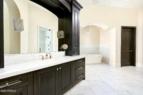 Quartz Mountain, PARADISE VALLEY, AZ 85253
