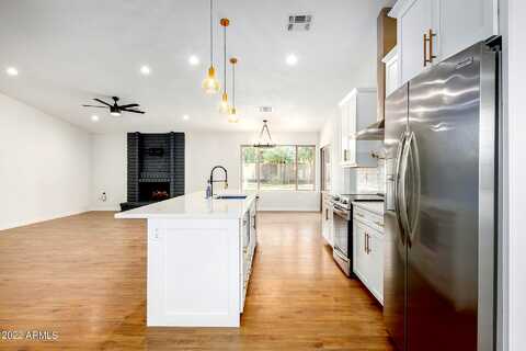 Aire Libre, PHOENIX, AZ 85032