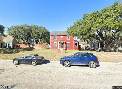 Market, SINTON, TX 78387
