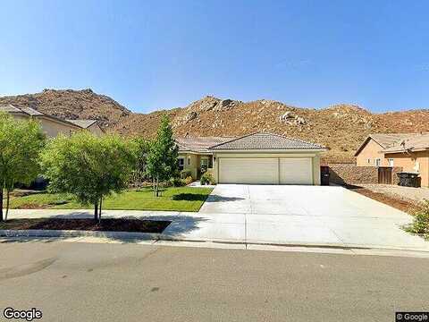 Swingstone, HEMET, CA 92545