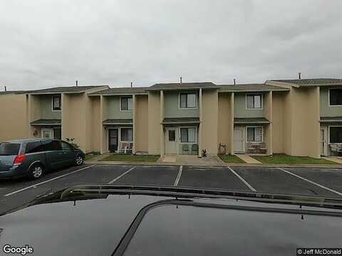 Bonnie, PANAMA CITY BEACH, FL 32407