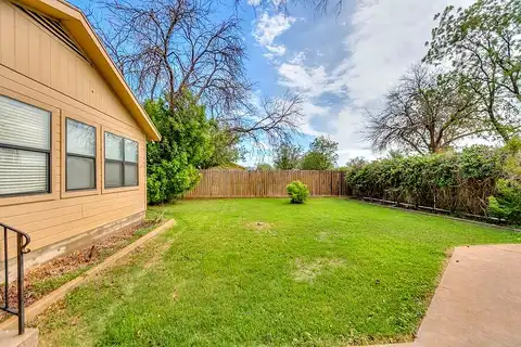 Avenue D, BALLINGER, TX 76821