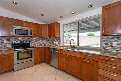 38Th, TUCSON, AZ 85730