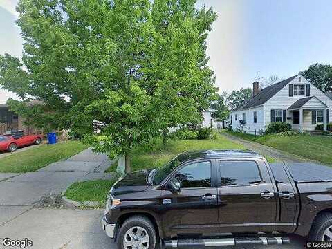 Parkway, SAINT PAUL, MN 55106
