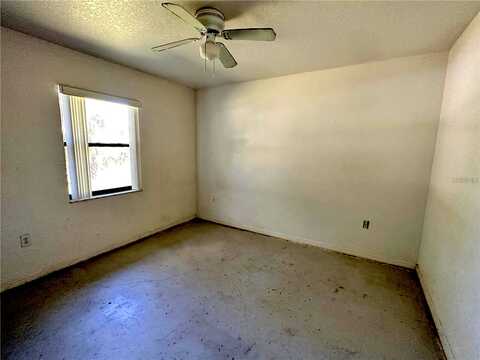 Theresa, PORT CHARLOTTE, FL 33954