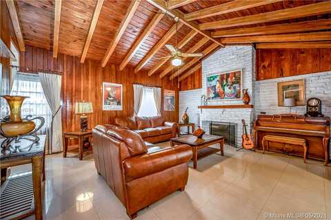 4Th, CORAL GABLES, FL 33134