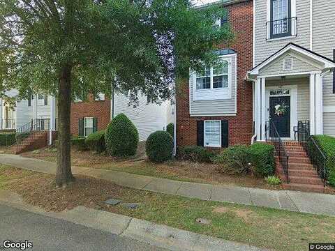 Village Square, WOODSTOCK, GA 30188