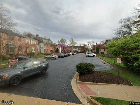 East, VIENNA, VA 22180