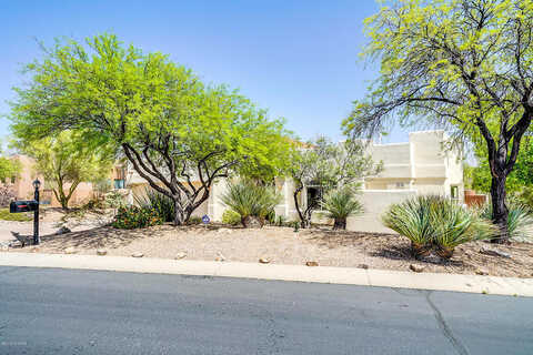 La Tanya, TUCSON, AZ 85737