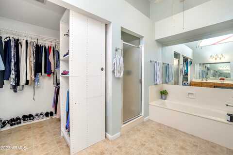 Clinton, SCOTTSDALE, AZ 85259