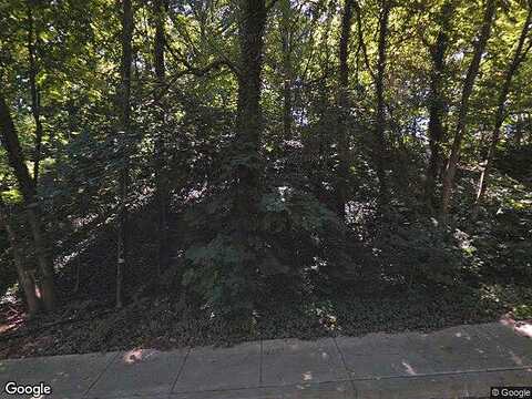 Oak, AKRON, PA 17501
