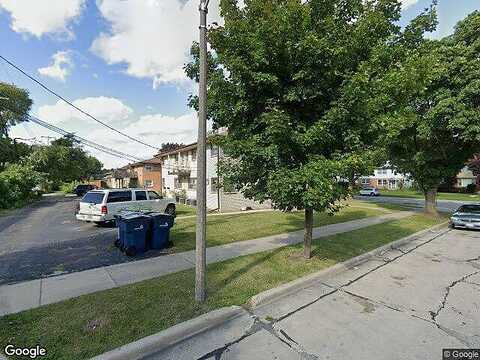 84Th, MILWAUKEE, WI 53225
