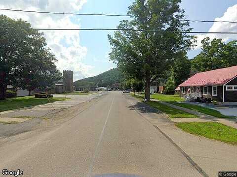 Maple, COUDERSPORT, PA 16915