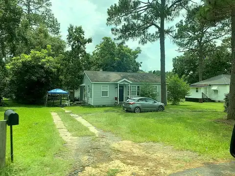Hutchinson, MOULTRIE, GA 31768