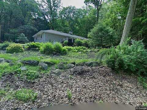 Chestnut Hill, EMMAUS, PA 18049