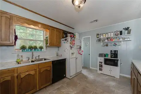 Mcashan, BRYAN, TX 77803